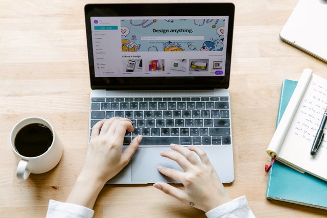 what is freelance graphic design 